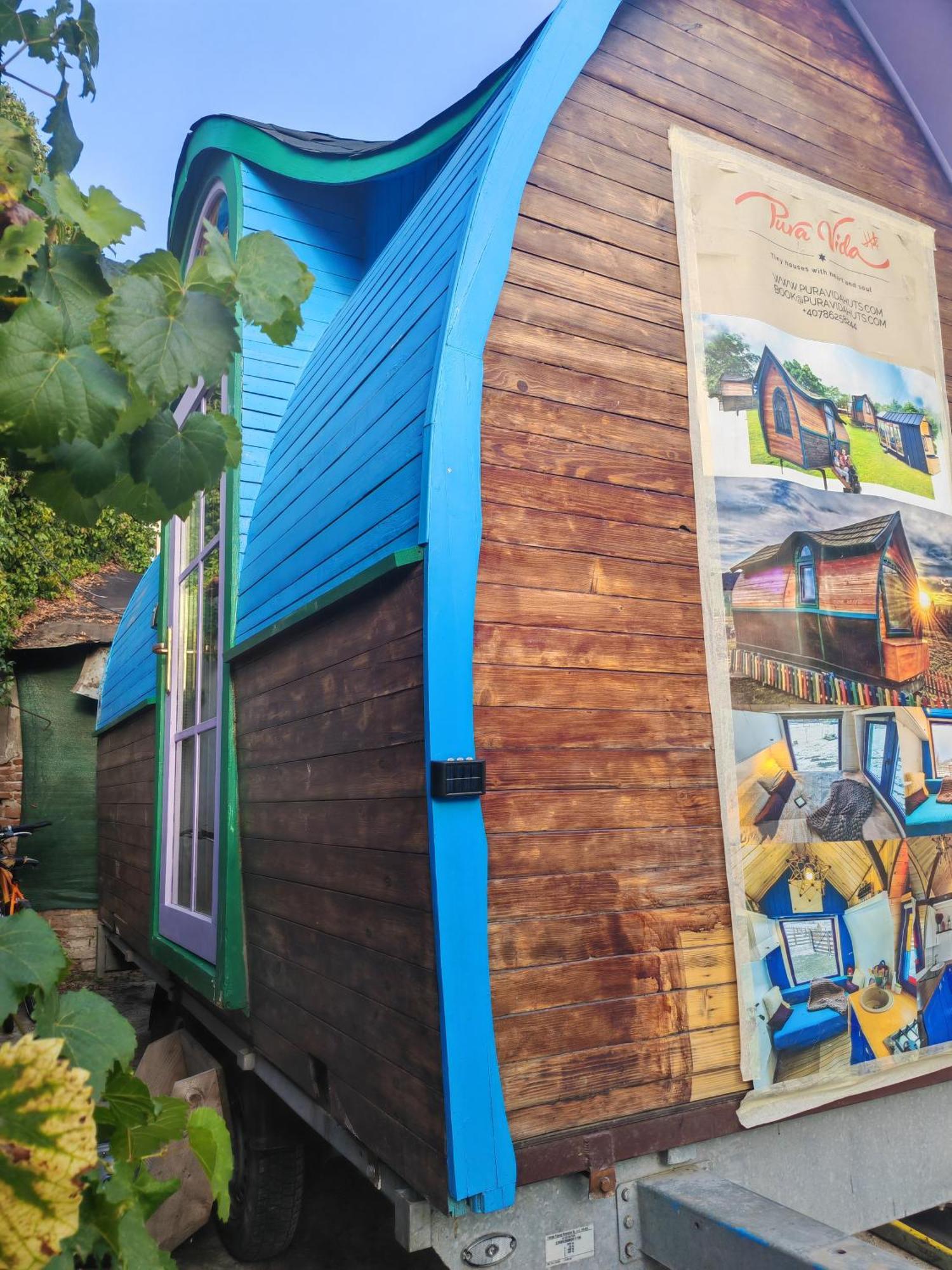 Downtown Tiny Houses Near Cismigiu Gardens Бухарест Экстерьер фото